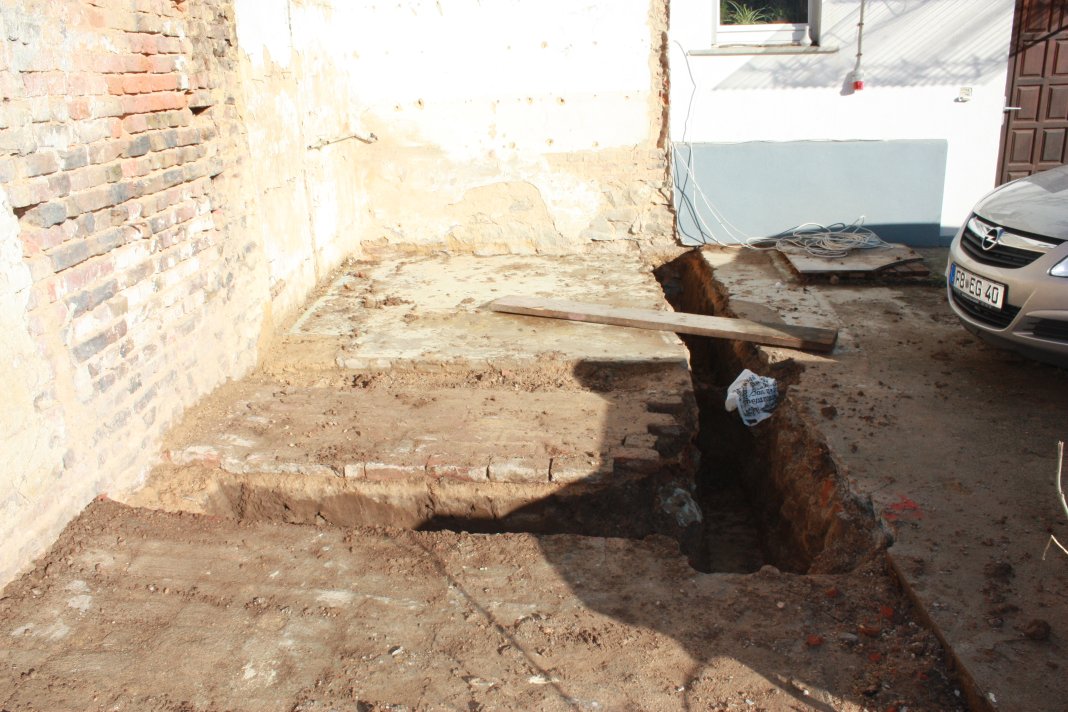 Fundament ausheben Nebengebäude