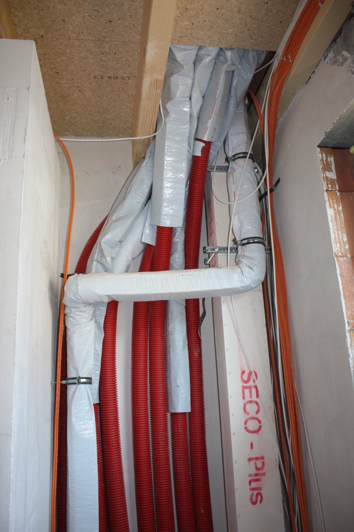 Elektroinstallation – Obergeschoss – Sanitärinstallation